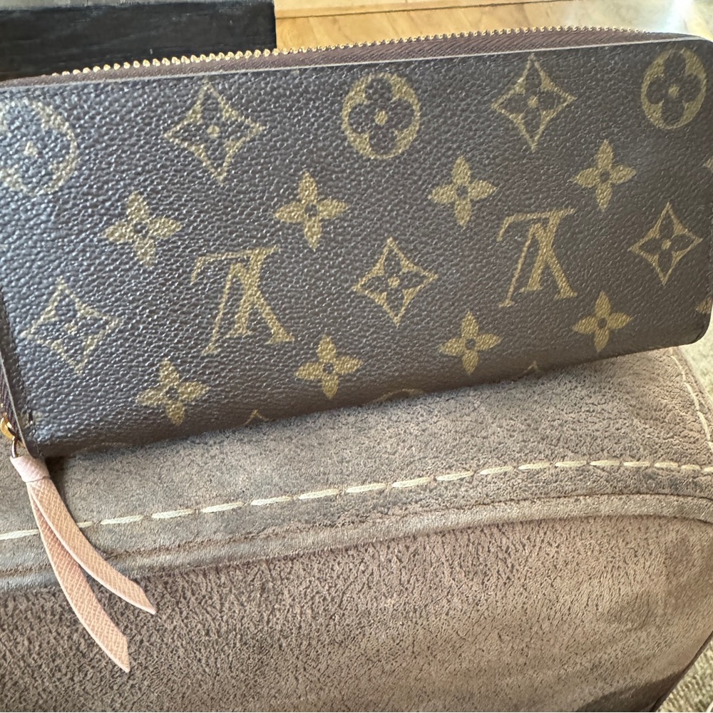 Louis Vuitton Monogram Pouch Clemenceau